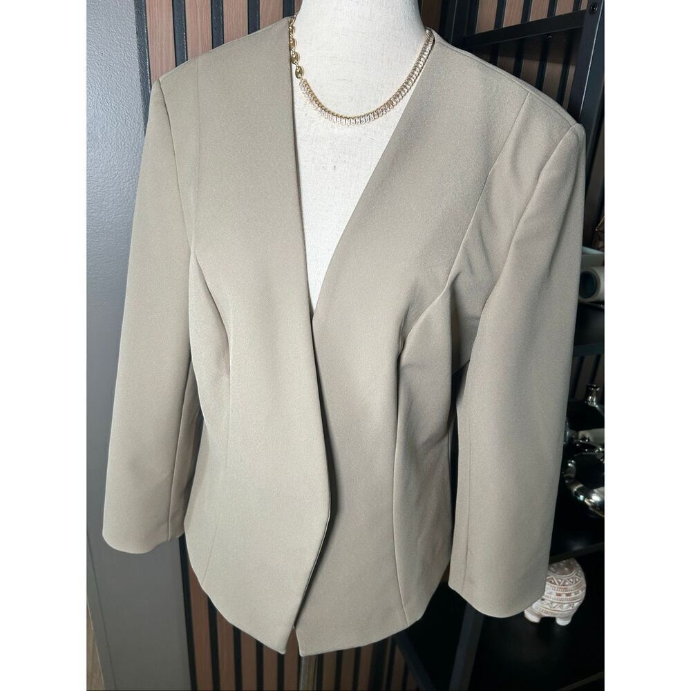 Express tan blazer size 12 short style office wear stylish office blazer